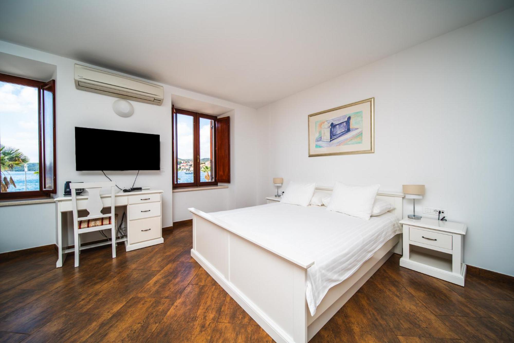 סלאנו Apartments Vila Riva מראה חיצוני תמונה